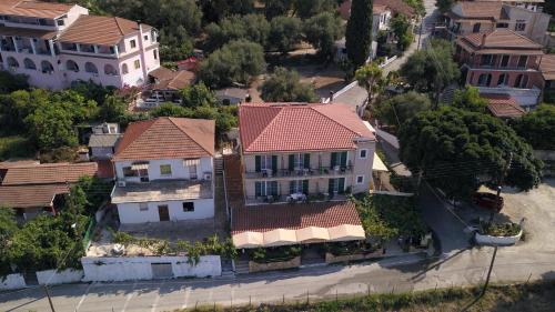 Notos House | Oceanfront Retreat at Pension Elena - Guest Rated 8.9/10