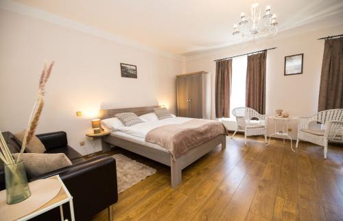 Cesky Krumlov House | Family-Friendly Pension Faber with 9.1/10 Guest Rating