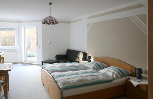 Bad Ems House | Pet-Friendly Stay at Pension Garni Haus Bismarckhöhe