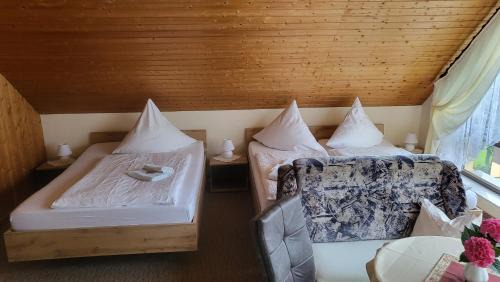 Seiffen House | Family-Friendly Pension Gerlach with Kitchen Facilities