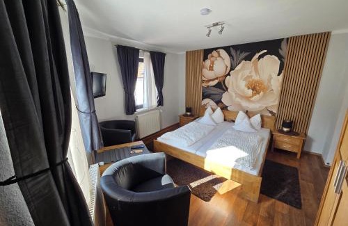 Goessweinstein House | Budget-Friendly Pension Gisela: Child-Friendly Retreat