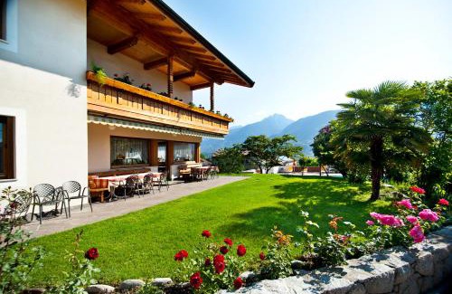 Cermes Hotel | Family-Friendly Pension Golser with Oceanfront Views