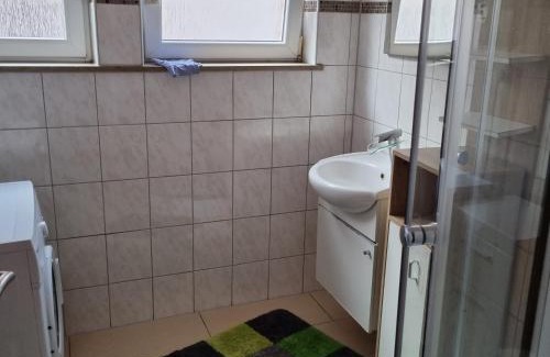 Ebingen House | Budget-Friendly Stay at Pension Haus am Malesfelsen