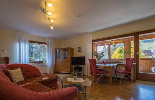 Wildemann Apartment | Guest Rated 10/10: Pension Haus Brückner Holiday Apartment