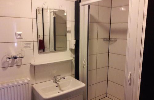Niederraden House | Child-Friendly Comfort at Pension Hubertus: 8/10 Rated!