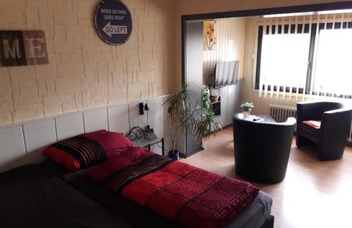 Niederraden House | Child-Friendly Comfort at Pension Hubertus: 8/10 Rated!