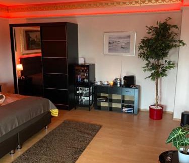 Altona-Altstadt House | Discover Pension King Royal: Guest Rated 8.8/10