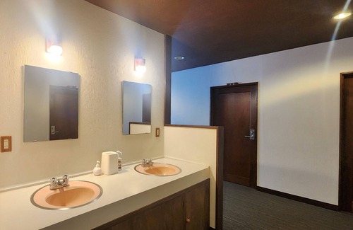 Kitaazumi-gun House | Pension Kobekko: Eco-Friendly Retreat with Spa & Hot Tub