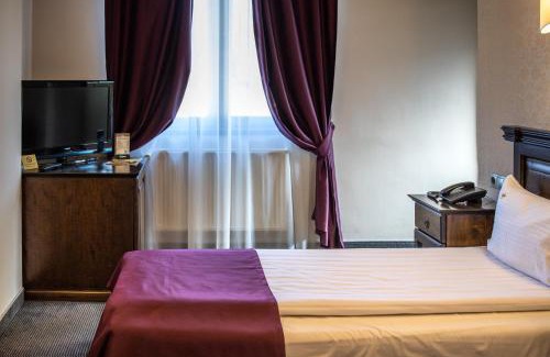 Sibiu House | Guest Rated Pension Korona: Family-Friendly and Dining Options