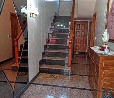 Fabero House | Welcoming Pension La Parada - Ideal for Families