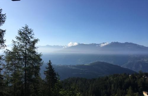 Anzere Bed & Breakfast | Guest Rated 9.3: Enjoy Pension Les Audannes with Pets