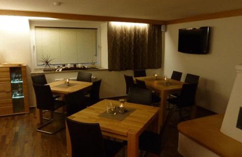 Zell am See House | Experience Relaxation at Pension Mühle with Ocean Views