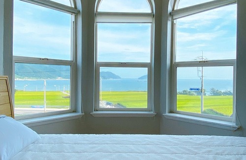 Namhae House | Eco-Friendly Comfort at Pension Manoa - Rated 9.4/10