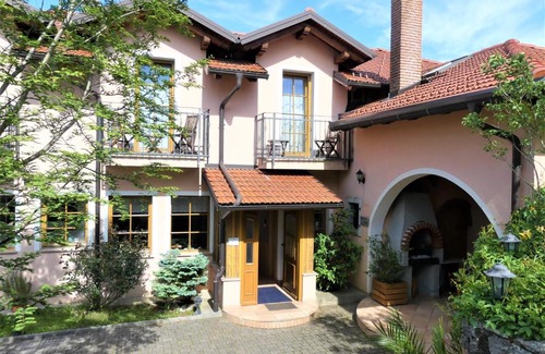 Prem House | Cozy Pension Na Meji: Rated 9/10 with Hot Tub & Breakfast