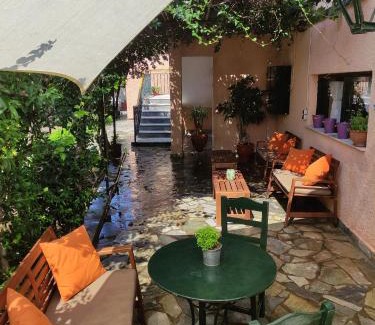 Skala Sykamineas Apartment | Pet-Friendly Retreat at Pension Niki - Rated 8/10 by Guests