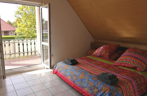 Dornum House | Guest Rated 10/10 at Pension Nordseebriese with Kitchen