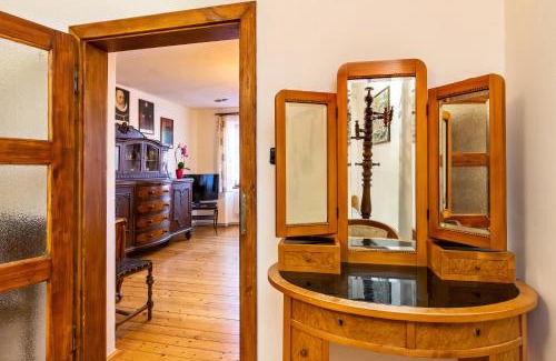 Cesky Krumlov House | Family-Friendly Pension Nostalgie with Kitchen Access