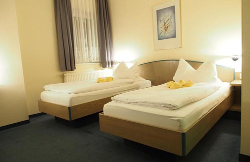 Ottendorf-Okrilla House | Cozy Pension Ottendorf-Okrilla with Breakfast & Fireplace