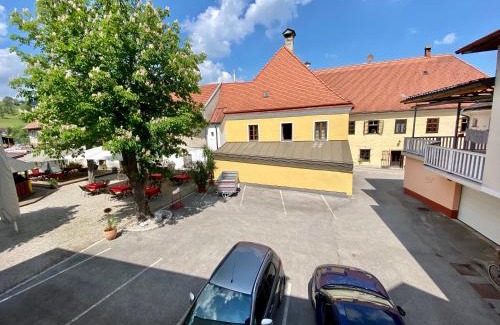 Gresten Hotel | Discover Pension Pöchhacker: Family-Friendly Getaway