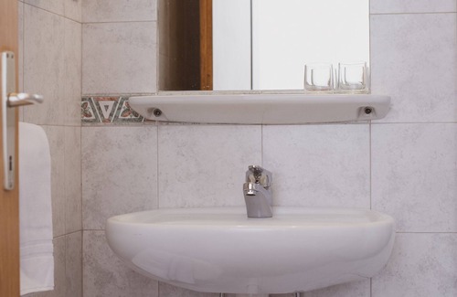 Silandro House | Guest Rated 10/10 at Pension Pernthaler with Family Amenities