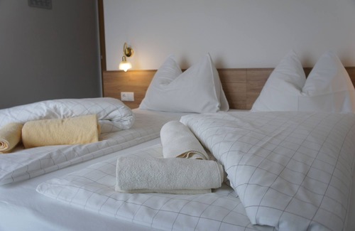 Silandro House | Guest Rated 10/10 at Pension Pernthaler with Family Amenities
