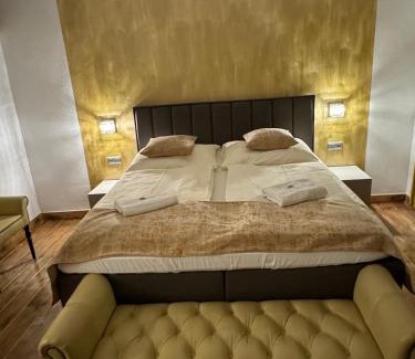 Loket House | Pet-Friendly Pension & Restaurant Atmosféra: Rated 9/10!