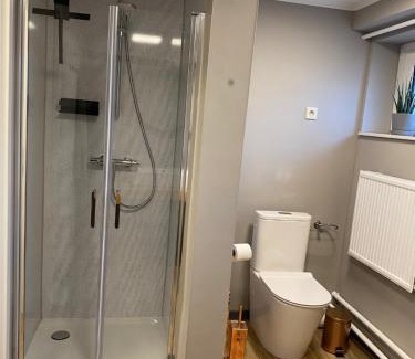Teterow Apartment | Pet-Friendly Pension Sandfeld: Family and Breakfast Included