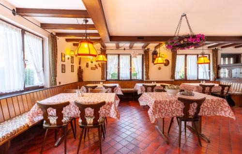 Simonswald House | Pet-Friendly Stay at Pension Schlossbergblick, Rated 8.8/10