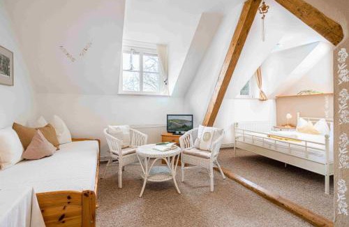Schierke House | Cozy Pension Schmidt: Oceanfront Retreat with Hot Tub