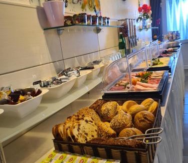 Norddeich House | Guest Rated 9/10 at Pension Seeufer Norddeich - Family Friendly