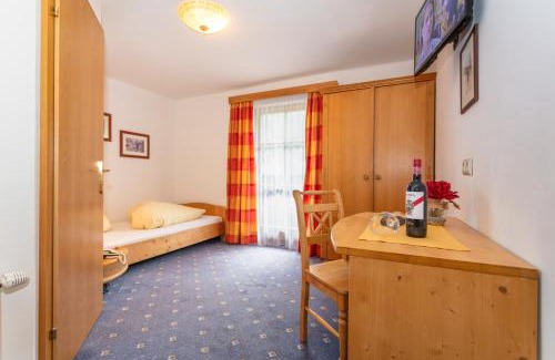 Saalbach-Hinterglemm House | Exceptional Stay at Pension Seighof: Pet-Friendly & More