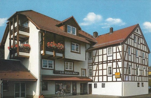 Antrifttal Hotel | Pet-Friendly Pension Selzer: Family-Approved Getaway