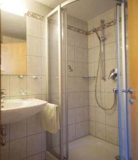 Kirchdorf in Tirol House | Guest Rated Pension Sonnleit'n: Family-Friendly Comfort