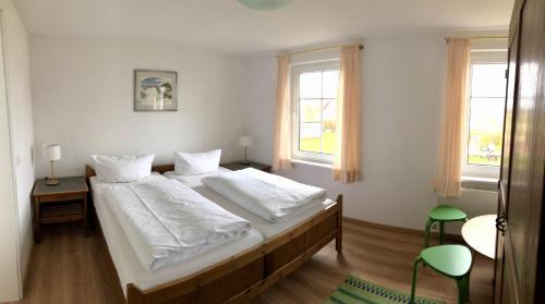Vitte House | Pet-Friendly Pension "Strandhotel" with Ocean Views