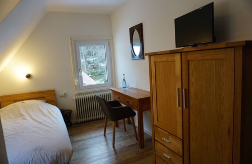 Baiersbronn House | Top-Rated Pension Talblick: Family-Friendly & Accessible Stay