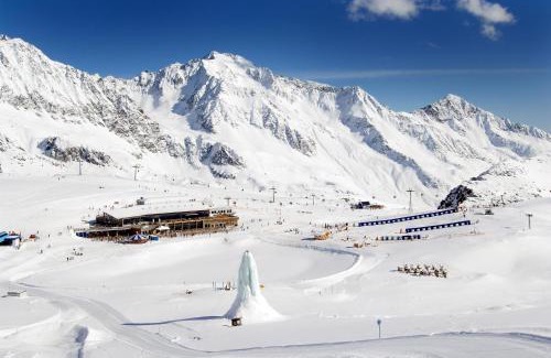 Neustift Im Stubaital House | Guest Rated 9/10 at Pension Tina with Family-Friendly Amenities