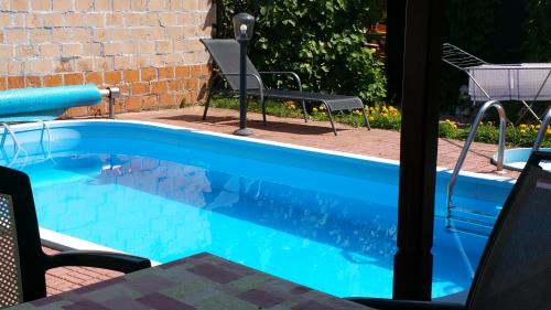Tirgu Mures House | Pension Tip-Top: Pet-Friendly Retreat with Oceanfront Views