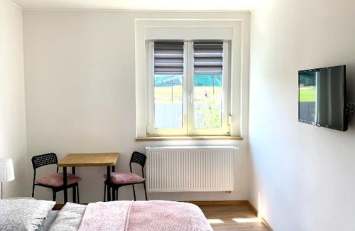 Marianske Lazne House | Pet-Friendly Pension u Šťastných with Family Amenities