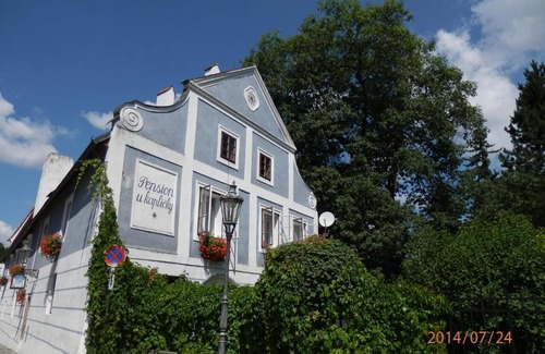 Cesky Krumlov House | Guest Rated 9.7: Pension U Kapličky with Free Breakfast