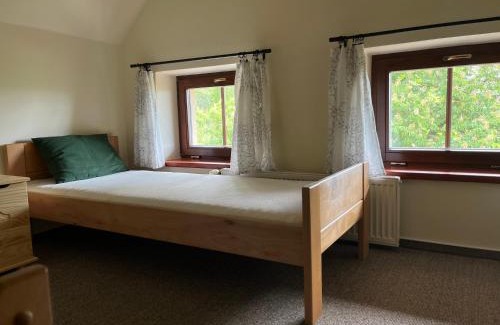 Hybralec House | Family-Friendly Stay at Pension U Lyžaře with Breakfast