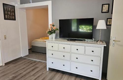 Freyburg House | Cozy Pension Unstrutpromenade with Restaurant & Family Focus