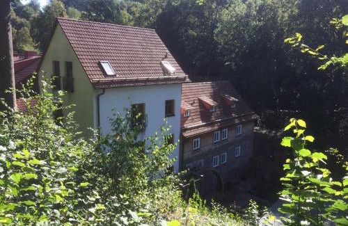 Burghaun House | Family-Friendly Pension Untere Mühle with Breakfast Included