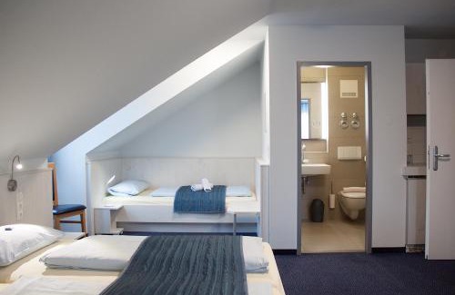 Passau House | Pet-Friendly Pension Vicus: Family-Approved Comfort Awaits