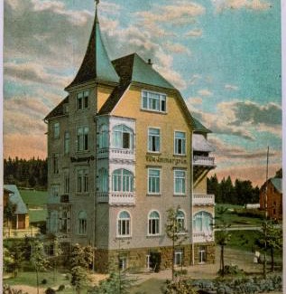 Oberhof House | Pension Villa Immergrün: Oceanfront Retreat with 8.6 Rating