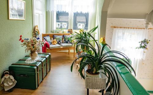 Oberhof House | Pension Villa Immergrün: Oceanfront Retreat with 8.6 Rating