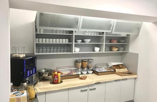 Voesendorf House | Ideal Stay at Pension Voesendorf with Great Amenities