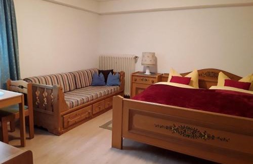 Fleckl House | Pet-Friendly Pension Waldeck Fleckl - Family Friendly Retreat