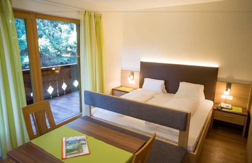 Cermes House | Discover Pension Weihergut: Pool, Spa & Family Fun Awaits