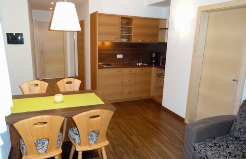 Cermes House | Discover Pension Weihergut: Pool, Spa & Family Fun Awaits