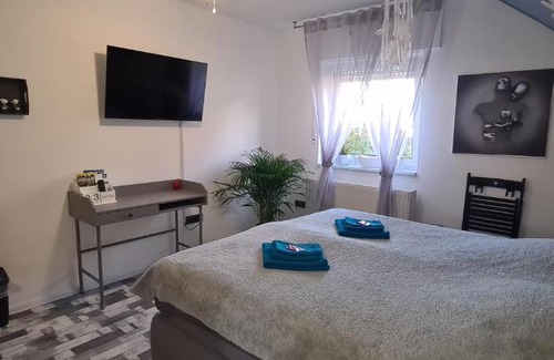 Werne House | Discover Pension Werne: 9/10 Rated with Kitchen Access